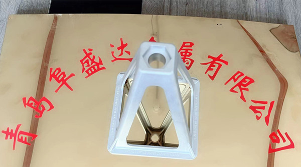 汽车车灯散热（rè）器
