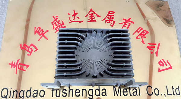 新能源汽车充（chōng）电器散热器
